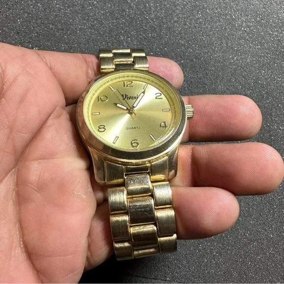 Vivani Ladies Quartz Watch Gold Tone Gold Dial Working With New Battery - Picture 5 of 8